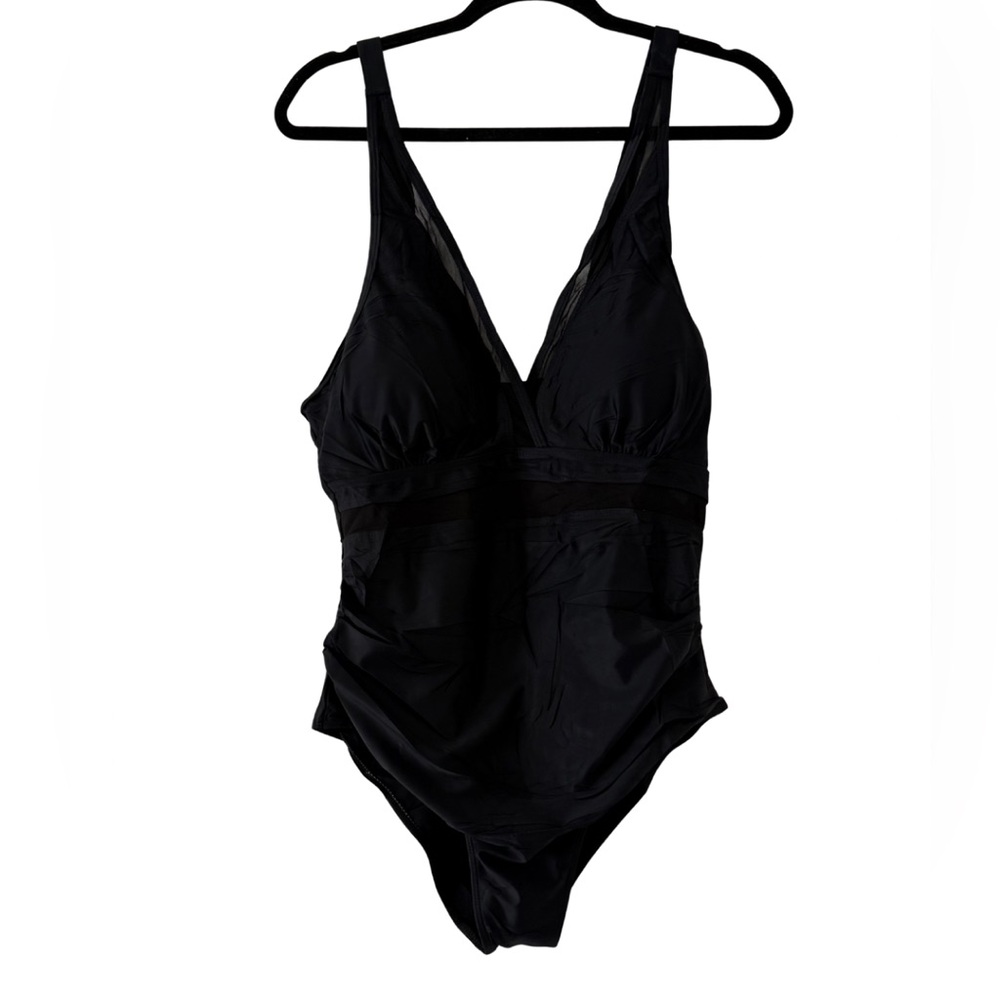 New Swimsuit/ Black One-Piece Swimsuit